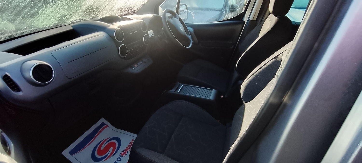 Used Peugeot Partner Tepee 2016 for sale - 77029970: Photo 16