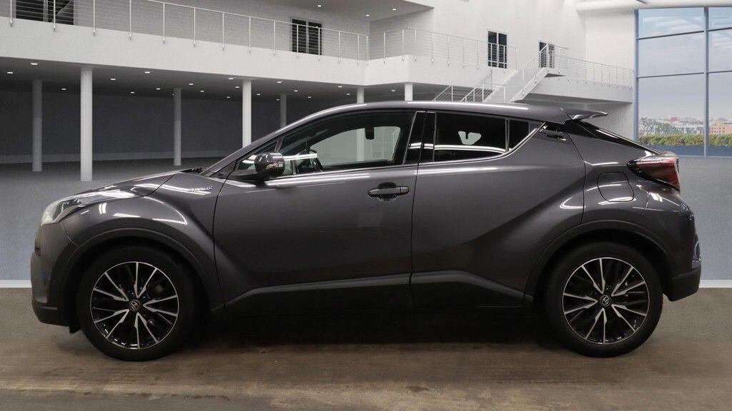 Used Toyota C-HR for sale - 77807904: Photo 14
