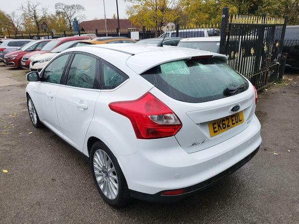 Used Ford Focus 2012 for sale - 75031149: Photo 4