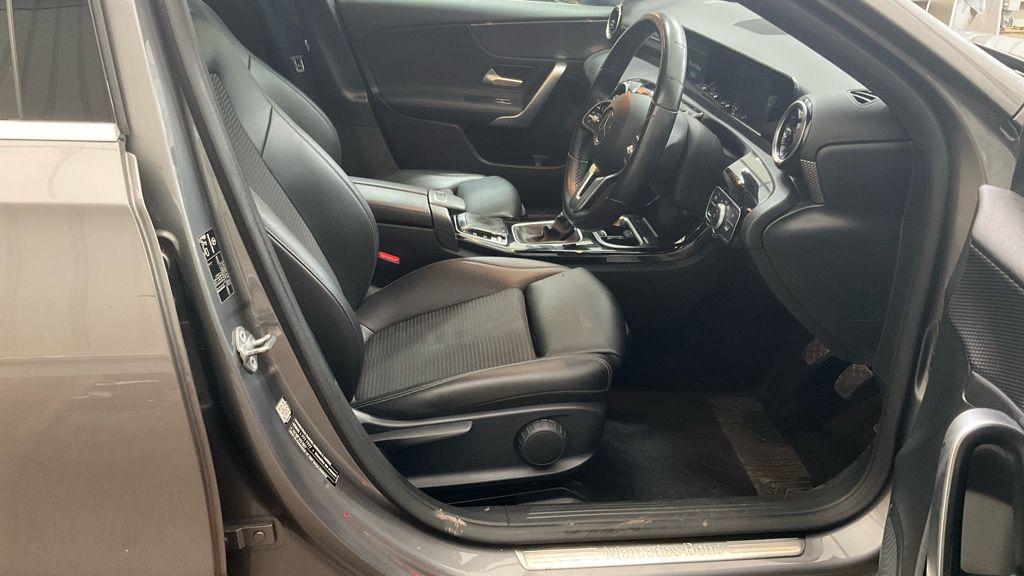 Used Mercedes-Benz A-Class for sale - 76996568: Photo 4