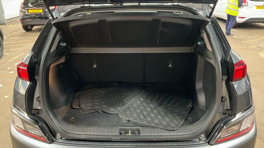 Used Hyundai KONA 2021 for sale - 76537965: Photo 9