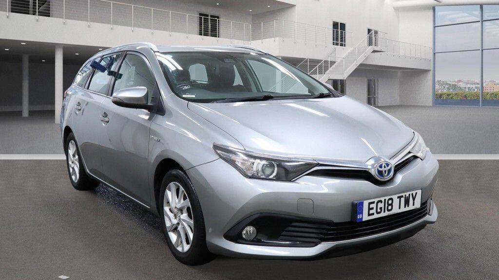 Used Toyota Auris 2018 for sale - 76802143: Photo 1
