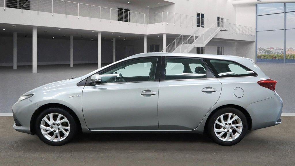 Used Toyota Auris 2018 for sale - 76802143: Photo 10