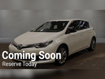 Used Toyota Auris 2018 for sale - 77908646: Photo