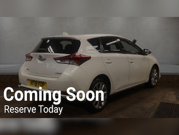 Used Toyota Auris 2018 for sale - 77908646: Photo