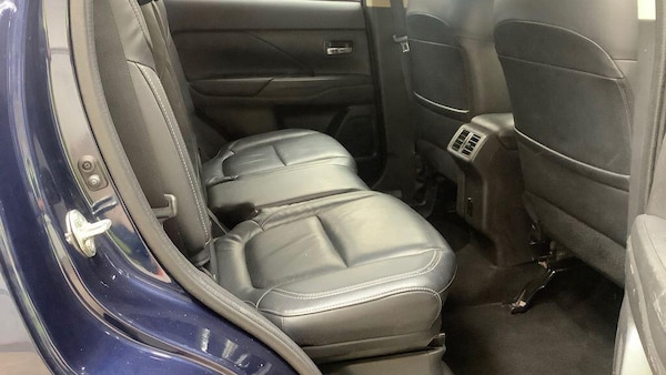 Used Mitsubishi Outlander 2020 for sale - 76314534: Photo 9