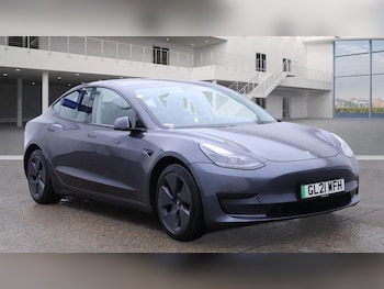 2021 (21) - Standard Range Plus Auto RWD 4dr
