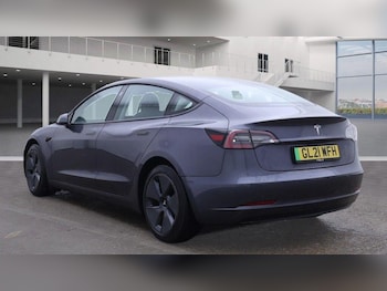 Used Tesla Model 3 2021 for sale - 76215064: Photo
