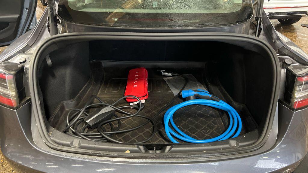 Used Tesla Model 3 2021 for sale - 76215064: Photo 9