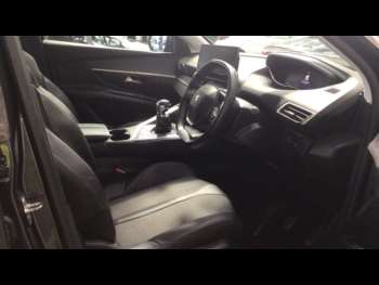 Used Peugeot 5008 2022 for sale - 75290739: Photo