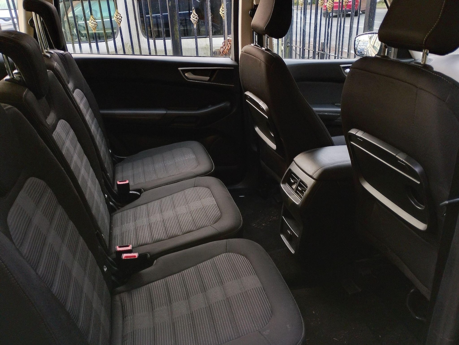 Used Ford Galaxy 2018 for sale - 76936104: Photo 18