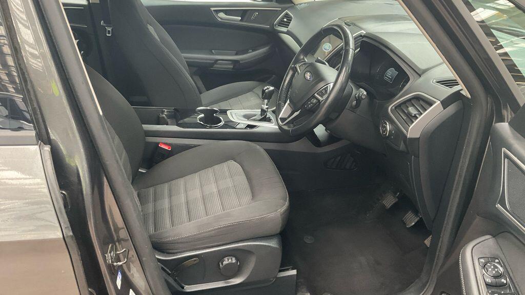 Used Ford Galaxy 2018 for sale - 76936104: Photo 4