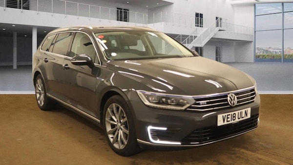 Used Volkswagen Passat 2018 for sale - 76259748: Photo 1