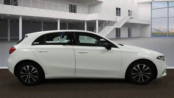 Used Mercedes-Benz A-Class 2021 for sale - 75634896: Photo 1
