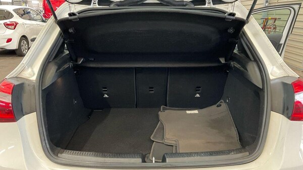Used Mercedes-Benz A-Class 2021 for sale - 75634896: Photo 5