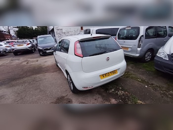 Used Fiat Punto 2013 for sale - 77683544: Photo