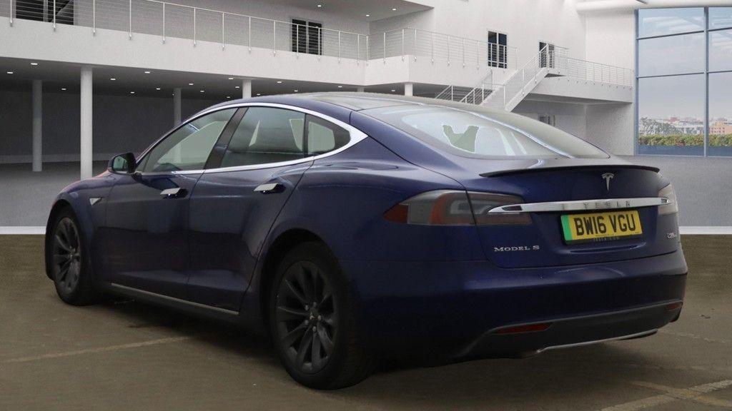 Used Tesla Model S 2016 for sale - 76398358: Photo 4