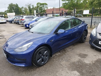 Used Tesla Model 3 2021 for sale - 75601410: Photo