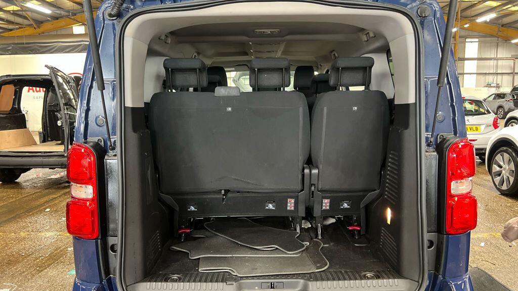 Used Toyota PROACE CITY Verso 2019 for sale - 76898312: Photo 10