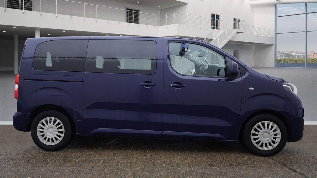 Used Toyota PROACE CITY Verso 2019 for sale - 76898312: Photo 8
