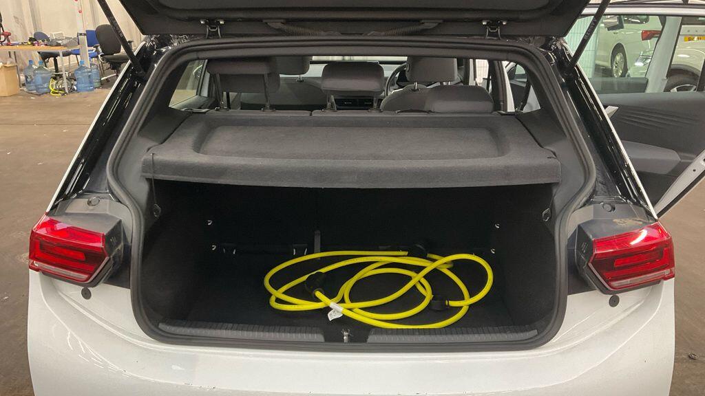 Used Volkswagen ID.3 2022 for sale - 76632635: Photo 7