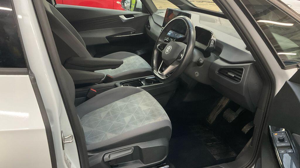 Used Volkswagen ID.3 2022 for sale - 76632635: Photo 9