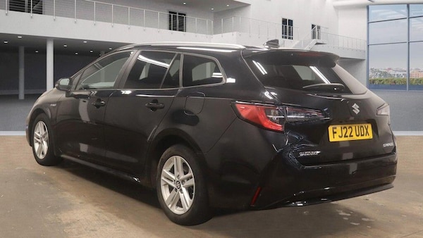 Used Suzuki Swace 2022 for sale - 76284277: Photo 4
