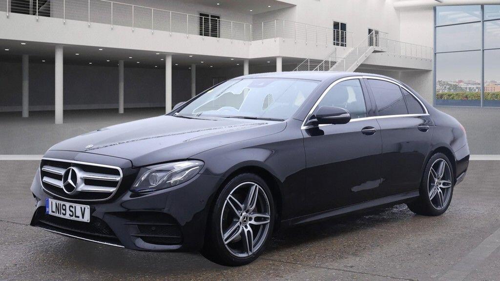 Used Mercedes-Benz E Class 2019 for sale - 76572812: Photo 4