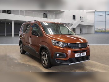 (19) - 1.5 BlueHDi GT Line Long MPV EAT Euro 6 (s/s) 5dr