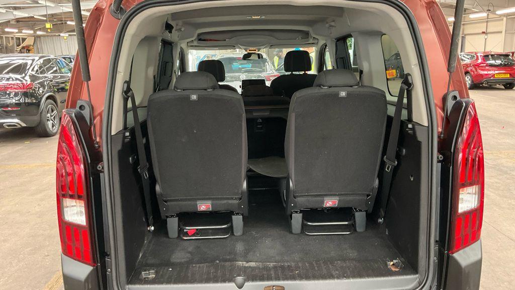 Used Peugeot Rifter 2019 for sale - 76592136: Photo 9