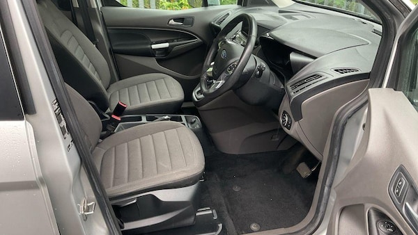 Used Ford Grand Tourneo Connect 2020 for sale - 75334052: Photo 7