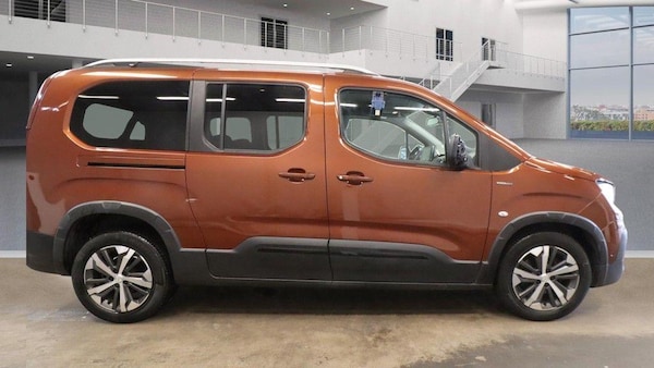 Used Peugeot Rifter 2019 for sale - 76200413: Photo 7