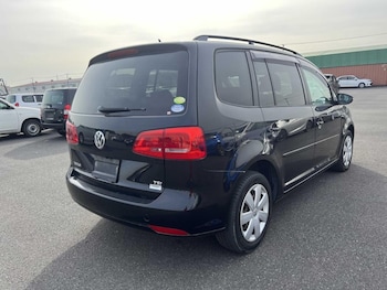 Used Volkswagen Touran 2012 for sale - 76446471: Photo