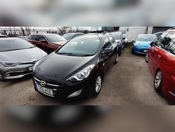 Used Hyundai i30 2016 for sale - 78057621: Photo