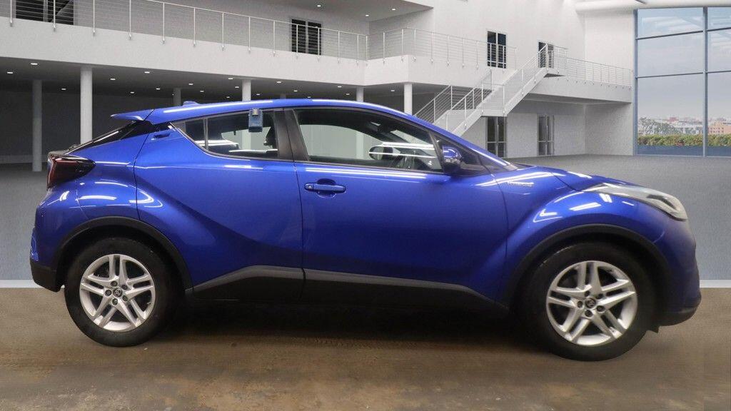Used Toyota C-HR 2020 for sale - 76865875: Photo 14