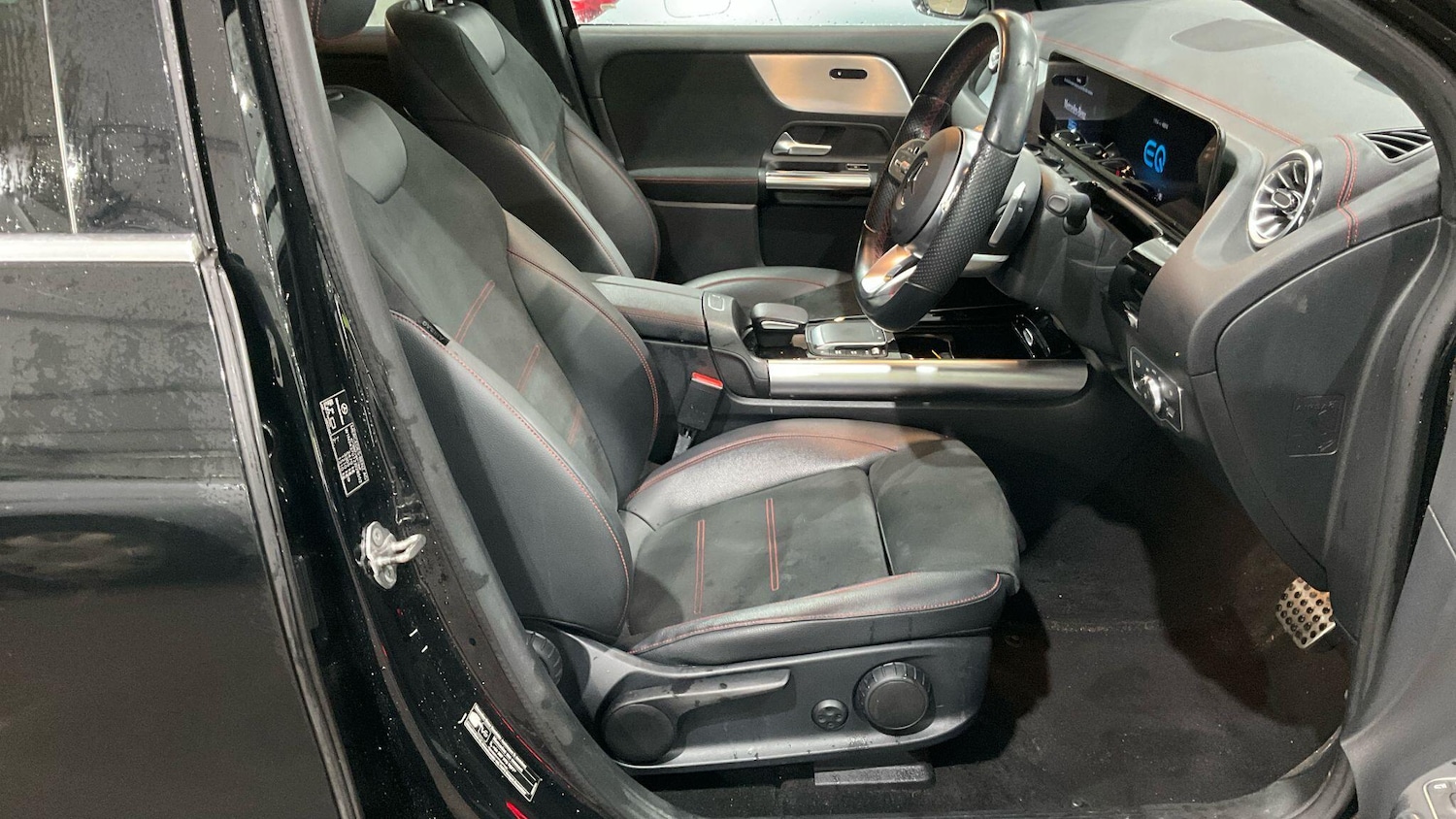 Used Mercedes-Benz EQA 2022 for sale - 77345279: Photo 5