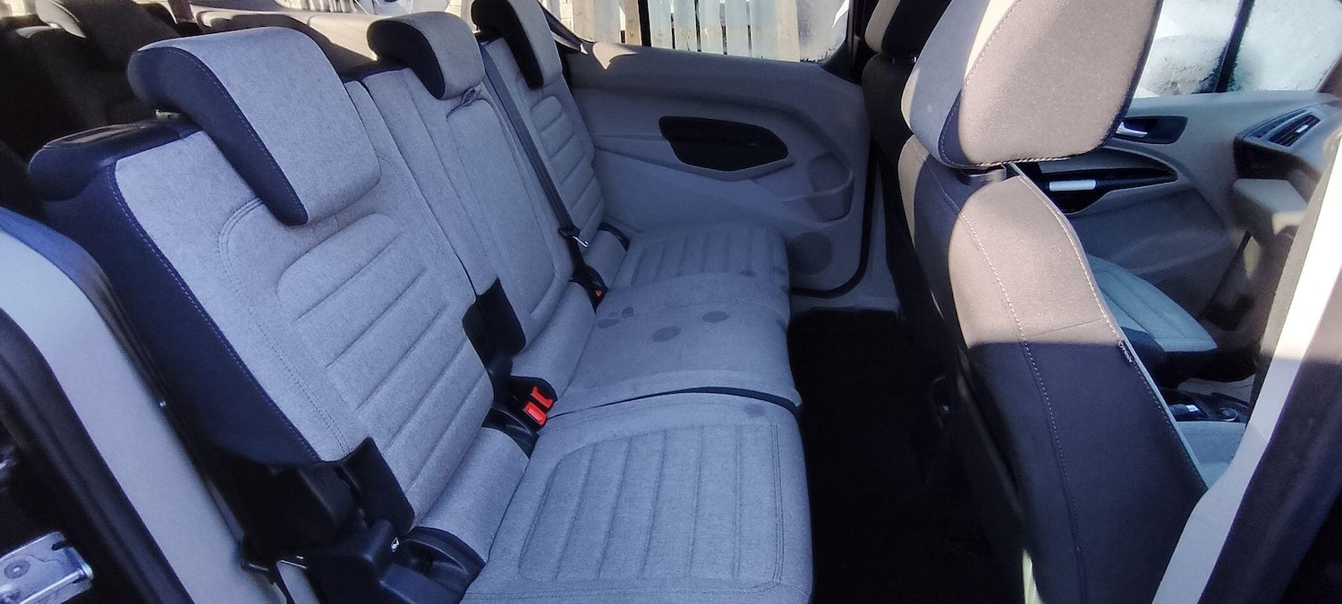 Used Ford Grand Tourneo Connect 2019 for sale - 77049761: Photo 22