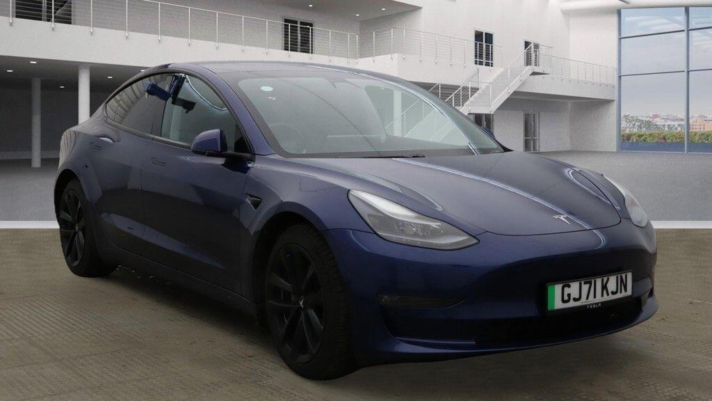 Used Tesla Model 3 2021 for sale - 76632947: Photo 1