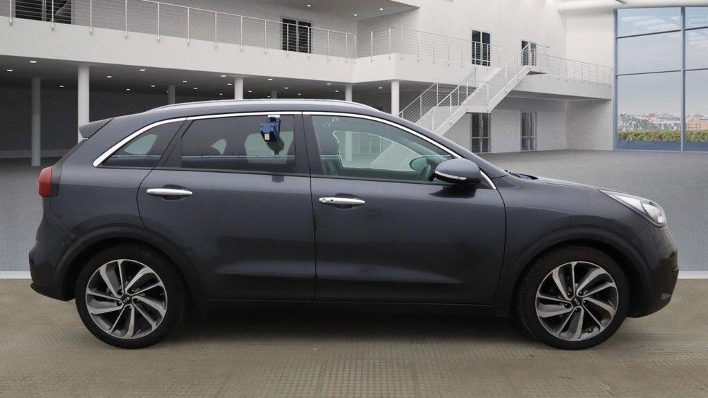 Used Kia Niro for sale - 76886422: Photo 5