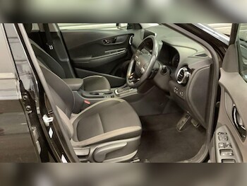 Used Hyundai KONA 2020 for sale - 76715220: Photo