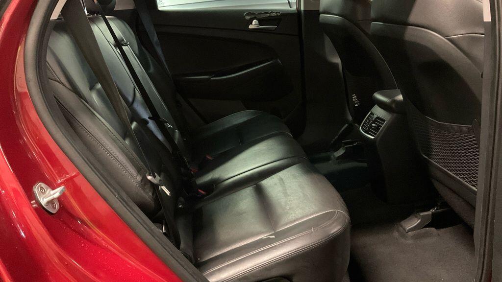 Used Hyundai TUCSON for sale - 76996440: Photo 8