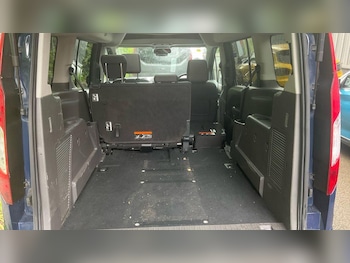 Used Ford Grand Tourneo Connect 2019 for sale - 76472326: Photo