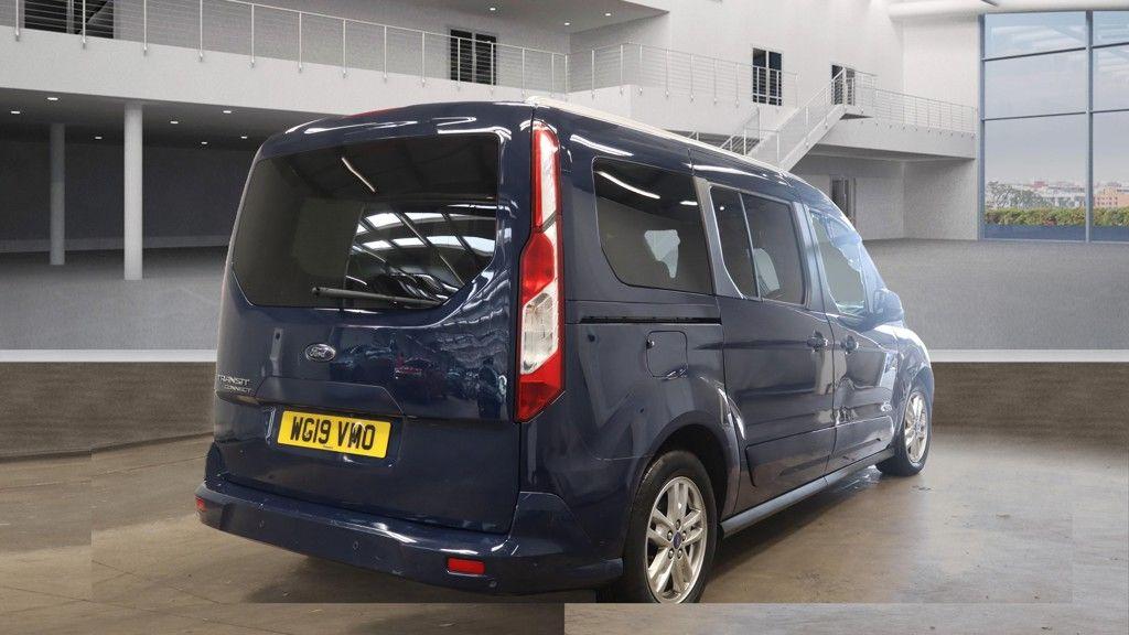 Used Ford Grand Tourneo Connect 2019 for sale - 76472326: Photo 6