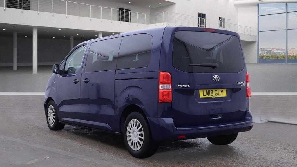 Used Toyota PROACE CITY Verso 2019 for sale - 76549230: Photo 5