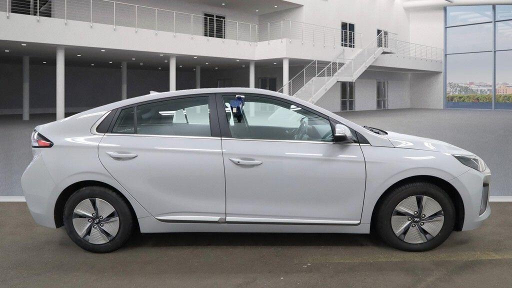 Used Hyundai IONIQ 2021 for sale - 76990551: Photo 7