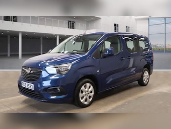 Used Vauxhall Combo Life 2020 for sale - 76174589: Photo 2