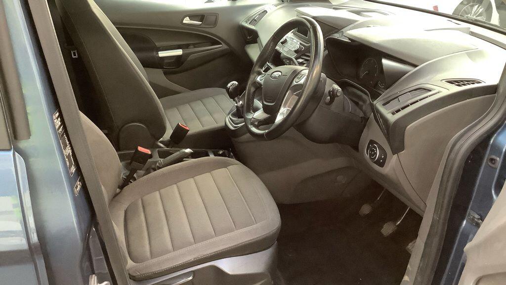 Used Ford Grand Tourneo Connect 2022 for sale - 76801807: Photo 9