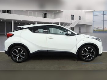 Used Toyota C-HR 2018 for sale - 77925388: Photo