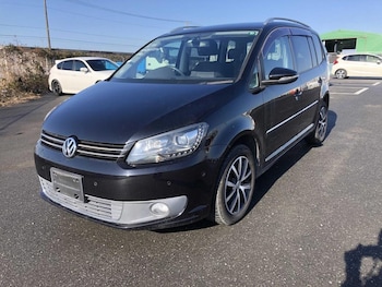 Volkswagen - Touran
