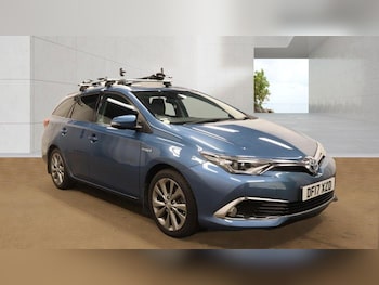 Used Toyota Auris 2017 for sale - 79325001: Photo